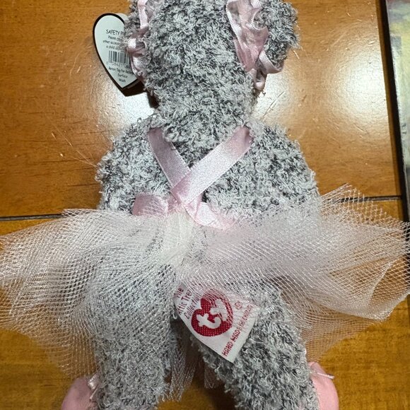 TY Inc - Vintage - The Attic Treasures Collection - "Eva" the Ballerina - Picture 7 of 7